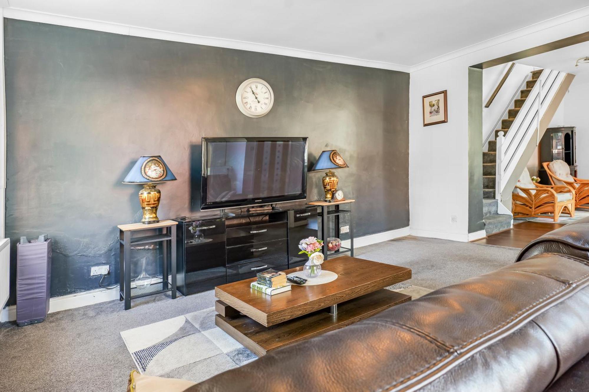 Rochdale 3 Bedroom House 2 Bath With Free Parking Sleeps 7 Dış mekan fotoğraf